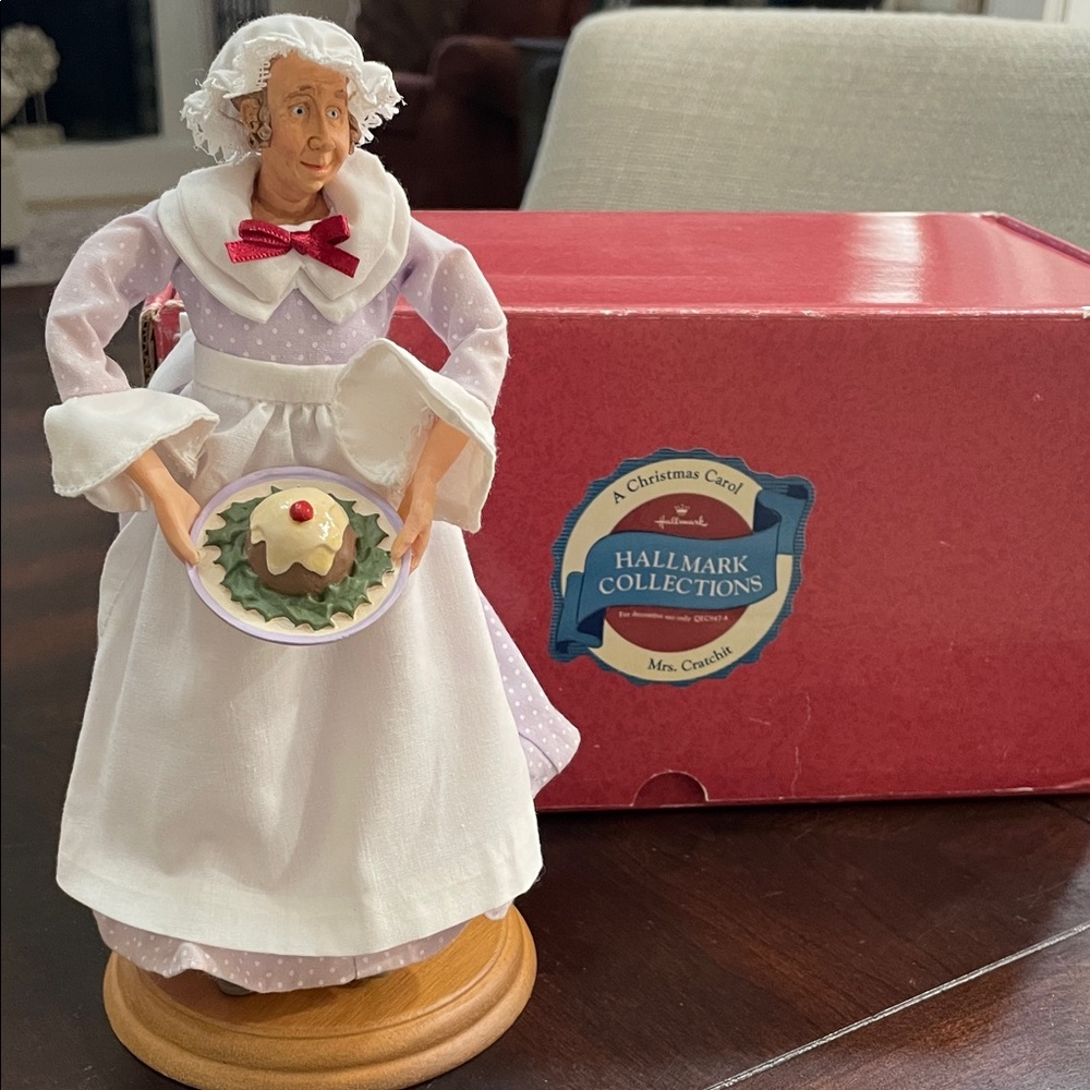 Hallmark Mrs. Cratchit Figurine